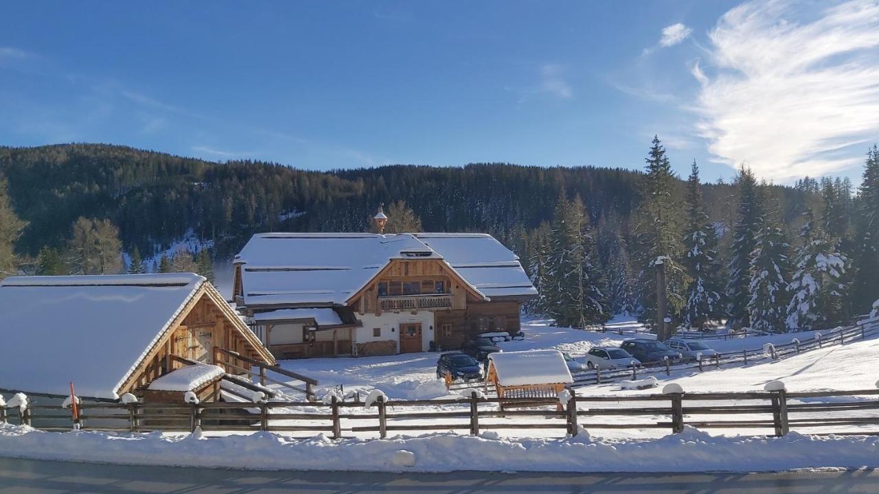 Schweizer Hof Apartman Tamsweg Kültér fotó